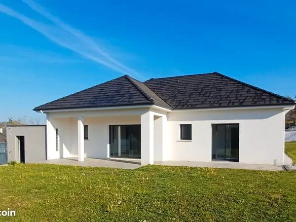 Maison plain-pied 4 pièces 105 m²