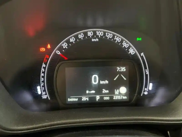 Toyota Aygo X 1.0 vvt-i 72ch dynamic s-cvt — photo 15