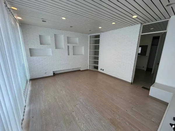 Local 39 m²
