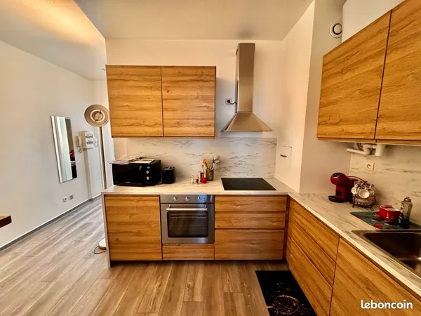 Beau 2 pièces 45 m² refait à neuf proche centre-ville et gare