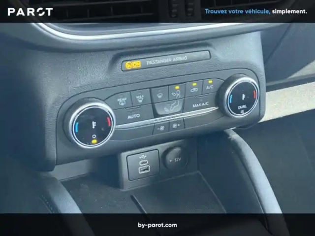 Ford Kuga 2.5 duratec 225 ch phev powershift titanium — photo 5