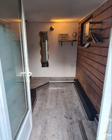 Vends petite maison construction bois