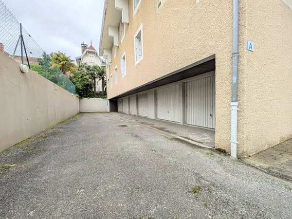 Box de stockage 15 m²
