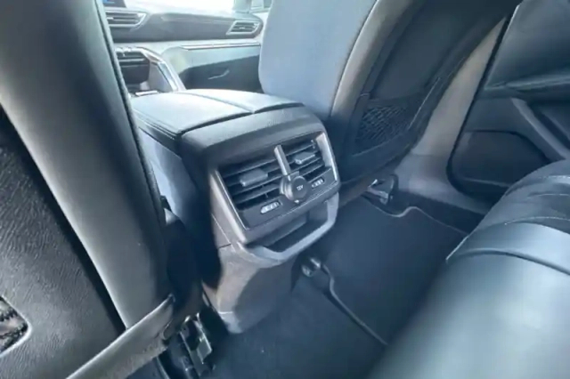 Peugeot 3008 bluehdi 180ch s&amp;s eat8 — photo 25