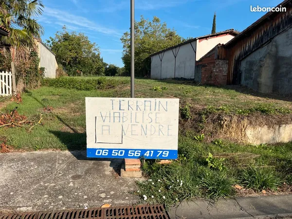 Terrain constructible viabilisé centre ville l'isle en dodon 523m2