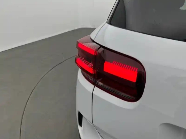 Citroën C5 Aircross hybride 145 e-dcs6 — photo 17