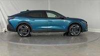 Peugeot 408 PHEV 225ch First Edition e-EAT8 — photo 4