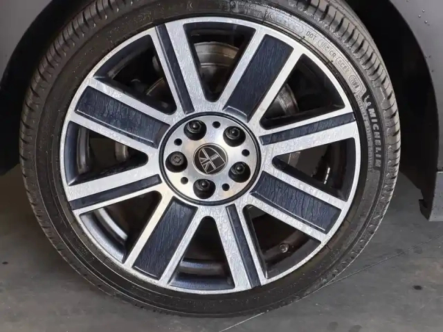 Mini Mini clubman one 102 ch — photo 22