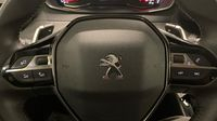 Peugeot 2008 1.2 PureTech 130ch S&S Allure Pack EAT8 — photo 25