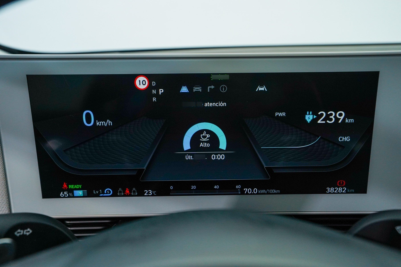 Hyundai Ioniq 5 — photo 14