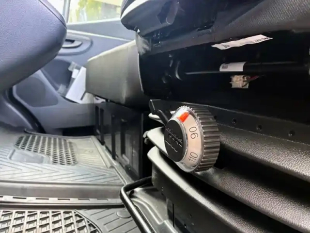 Mercedes Sprinter 317 cdi 37s 12m3 bva 170ch pro — photo 14