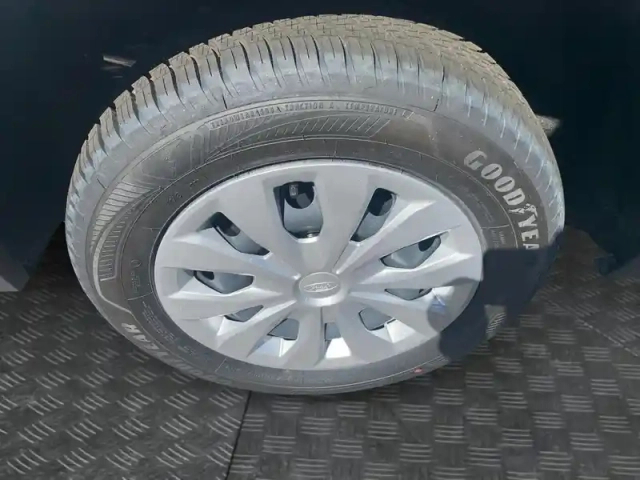 Ford Transit Courier 1.0 ecoboost 100ch cabine approfondie trend — photo 19