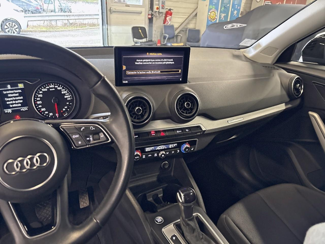 Audi Q2 35 tfsi 150 s tronic 7 design — photo 14