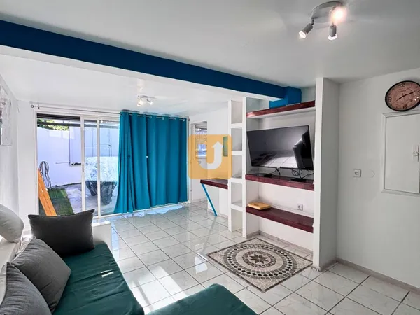 BEL APPARTEMENT T3 AU RUISSEAU 97411 EN LOCATION MEUBLEE