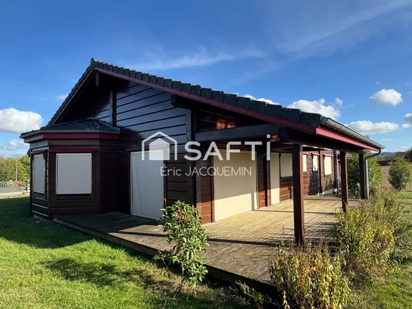 Cheppy 55270. Exceptionnel chalet finlandais de plain-pied de cinq pièces.