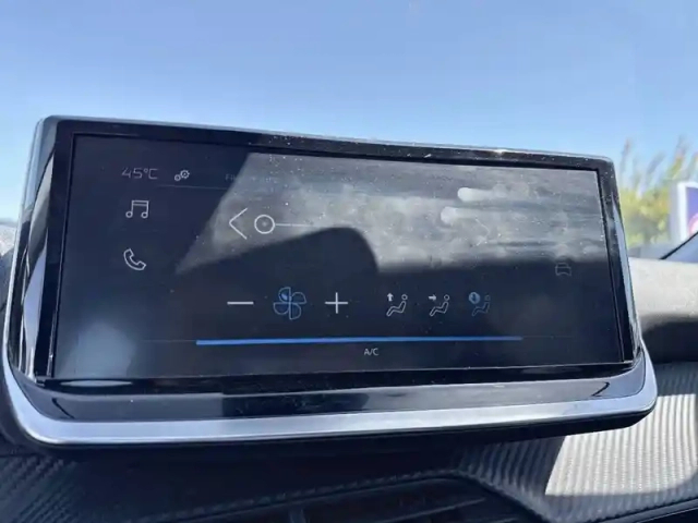 Peugeot 208 puretech 100 s&amp;s bvm6 — photo 25