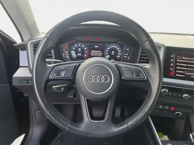 Audi A1 sportback 25 tfsi 95ch business line s tronic 7 — photo 28