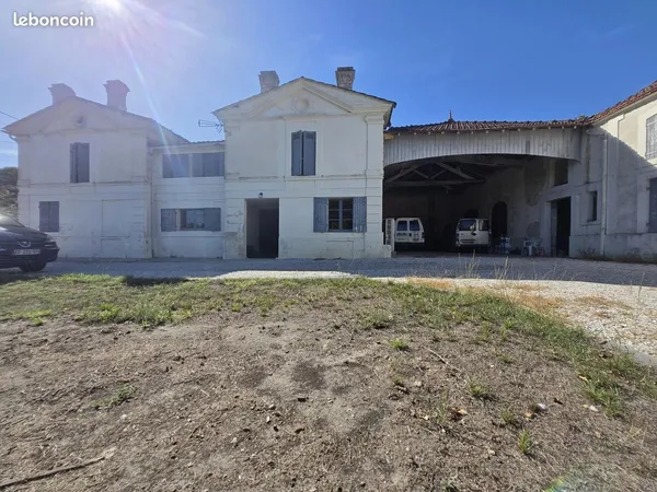 Maison 15 pièces 321 m²