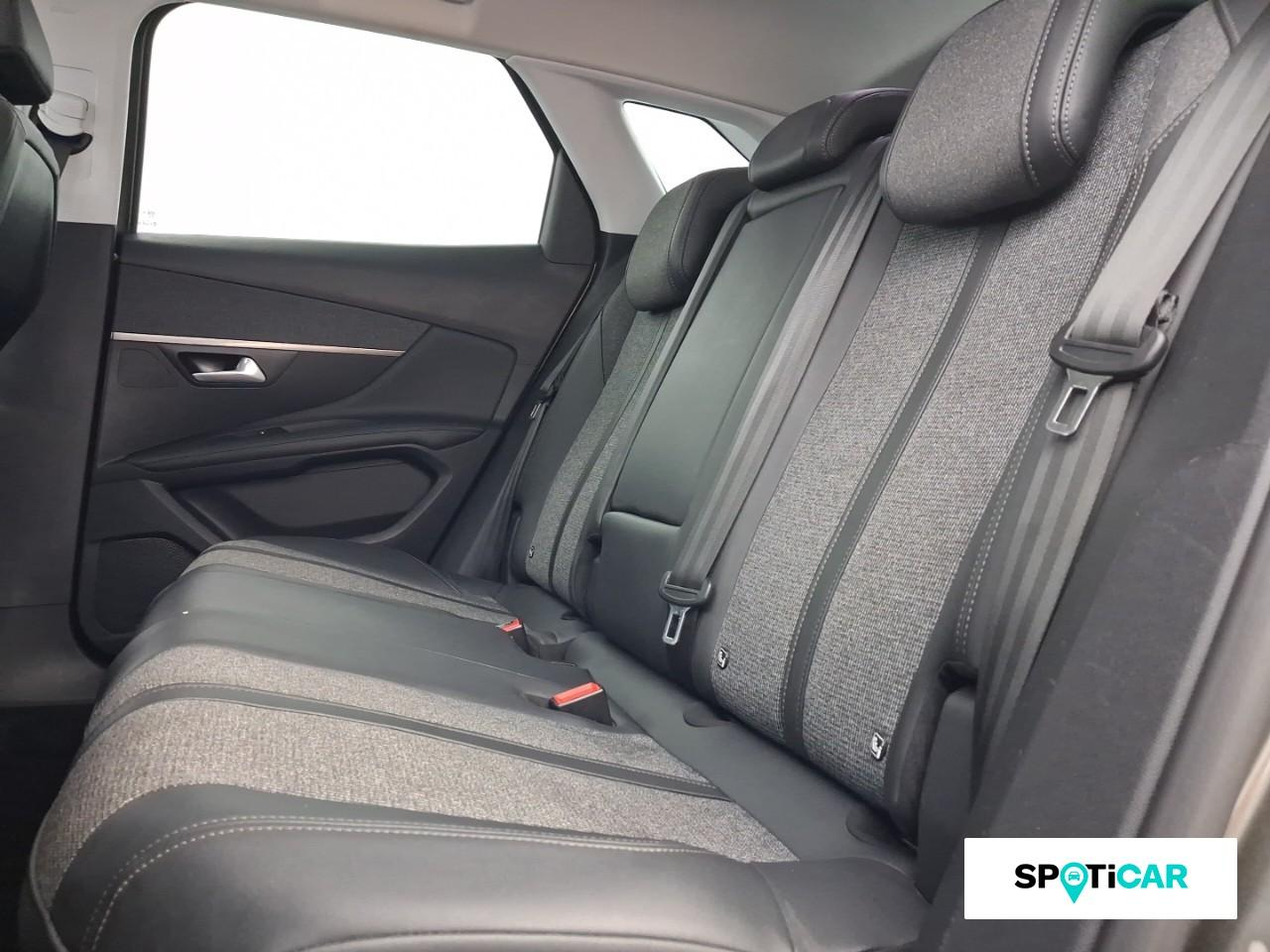 Peugeot 3008 1.2 puretech 130ch e6.c allure s&s — photo 9