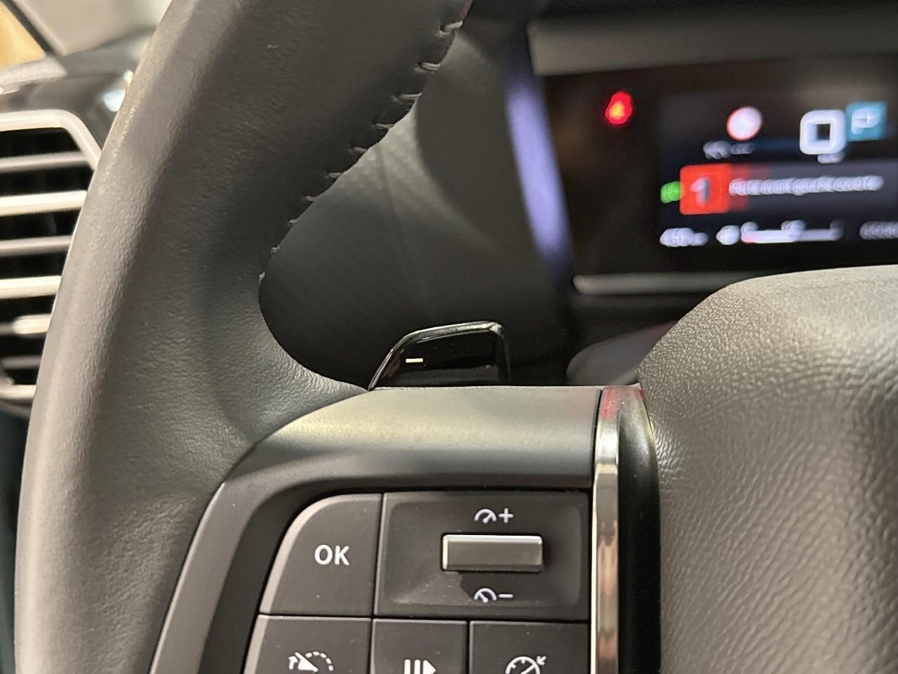 Citroën C4 puretech 130 s&s eat8 feel pack — photo 23