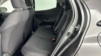Toyota Yaris 116h Design 5p — photo 13