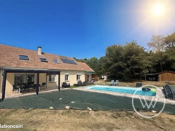 Maison 7 pièces 165 m²