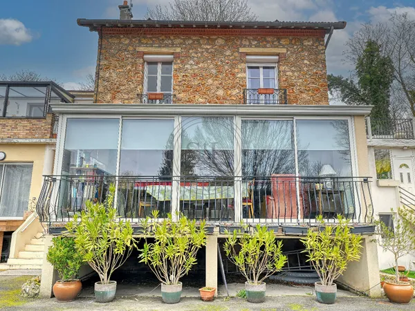 Maison Ville d'Avray 5 pièces 91.57 m² carrez / 106.57 m² au sol