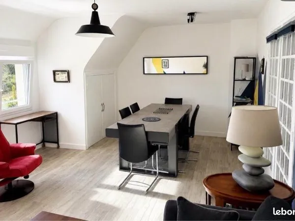 Appartement meublé électricité eau inclus