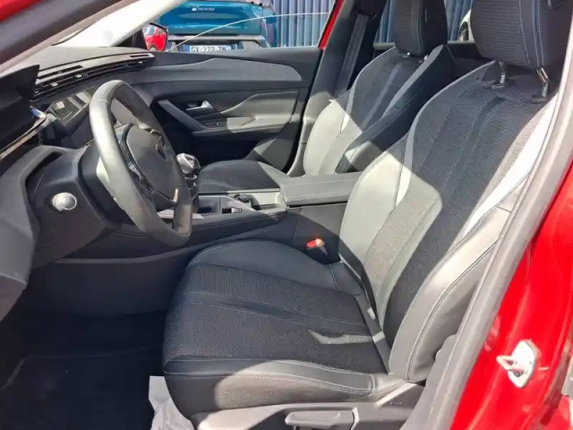 Peugeot 308 puretech 130ch s&amp;s bvm6 — photo 9