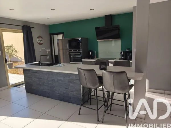 Maison de plain-pied 5 pièces 112 m²