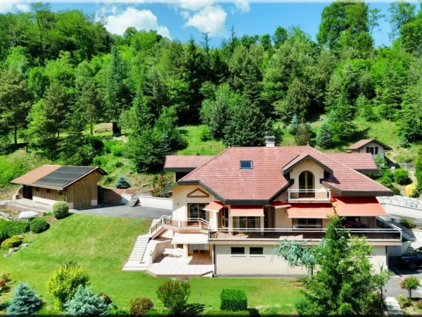 Propriété 7 pièces 295 m²