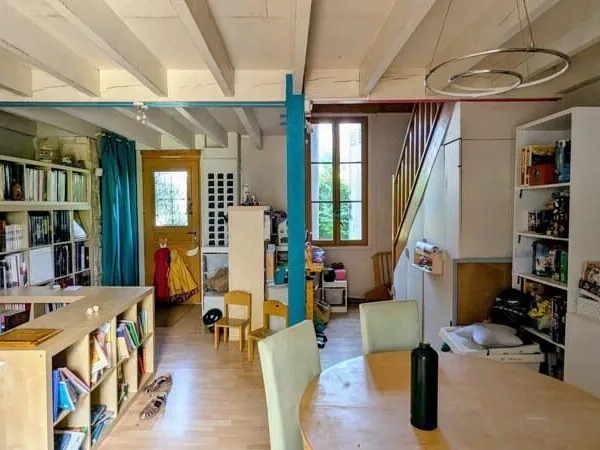 Maison en pierre de 4 pièces principales
