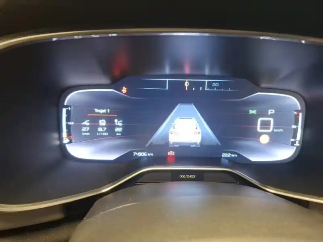 Citroën C5 Aircross puretech 180 s&amp;s eat8 — photo 24