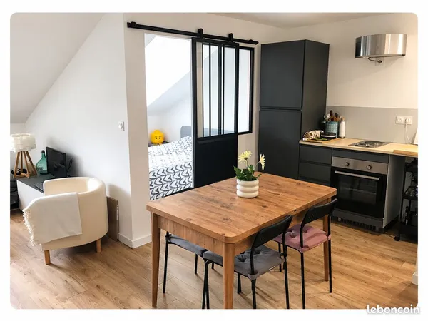 T1 bis / T2 meublé - 36 m² - Lumineux - Secteur Médiathèque / Tram