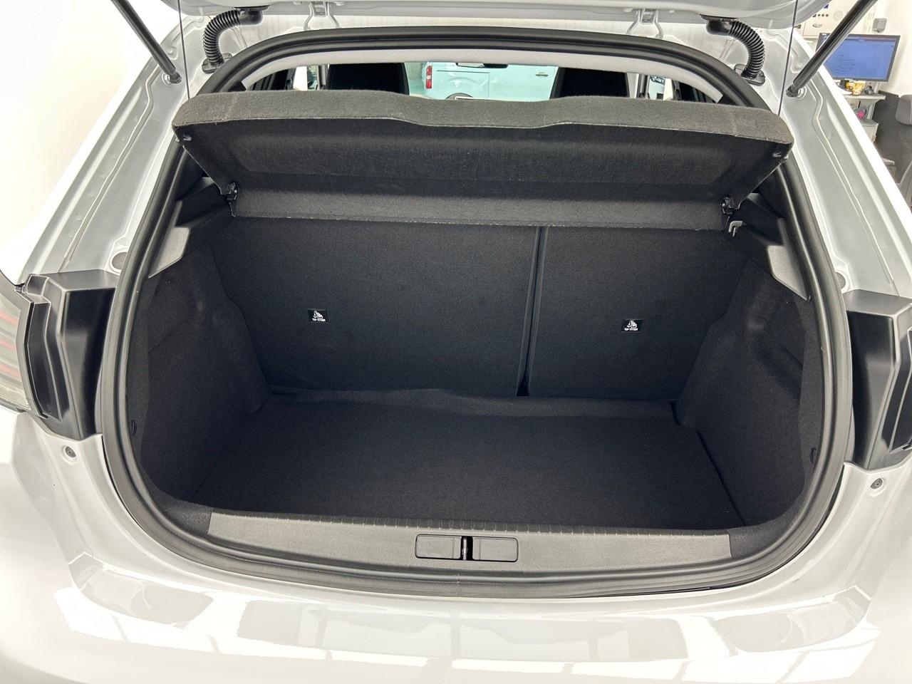 Peugeot 208 100 s&s bvm6 style — photo 14