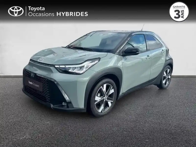 Toyota Aygo X 116h graphic