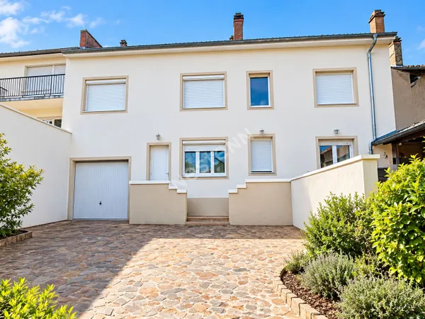 Maison de maître - Longeville Les Saint Avold - 5 chambres - 250 m2 - Terrain 35,78 ares