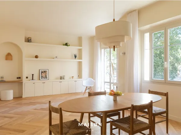 CAMAS INTEMPOREL | Appartement 4 pièces de 88 m² | Rénové & Charme de l'ancien