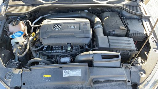Volkswagen Sirocco 2.0 TSI 180 DSG6 - R-Line – 2014 – 97171 km – Essence – Boîte Automatique — photo 34