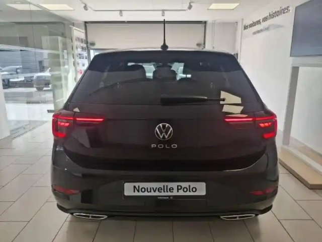 Volkswagen Polo 1.0 tsi 95ch r-line edition — photo 9