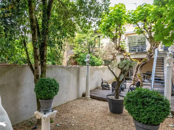 Maison en pierre de 3 pièces principales
