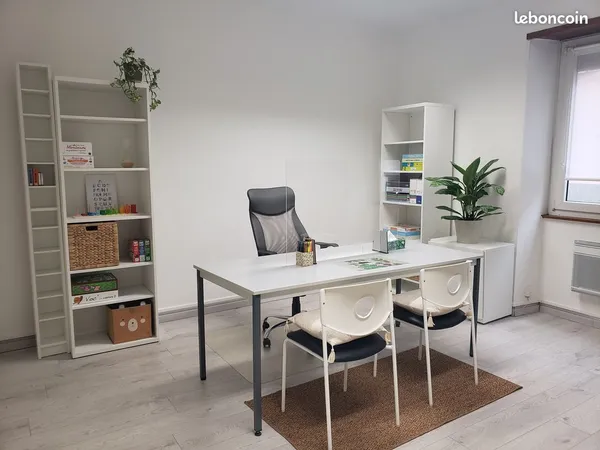 Bureau meublé 19m² à louer - Neuf-Brisach