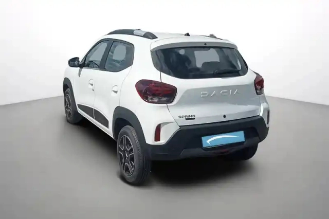 Dacia Spring — photo 4