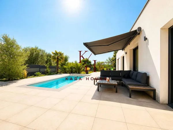 Maison 6 pièces 157 m²
