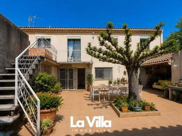 Maison 8 pièces 178 m²