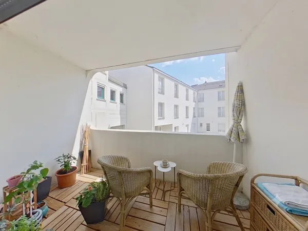 TOURS Mirabeau - Appartement Type 2 de 58m² - Vendu avec locataire en place