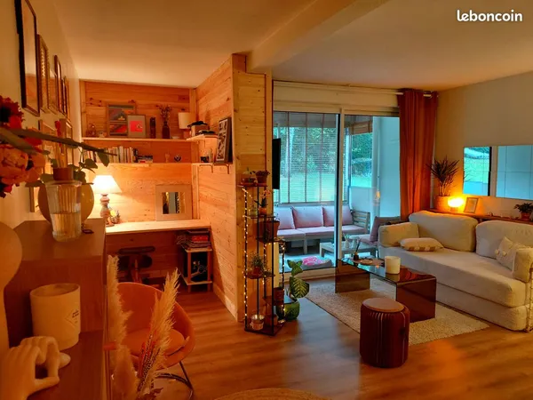 Beau T2 fraîchement rénové sur les hauteurs de Cran Gévrier / Grand Annecy - Meublé & Équipé