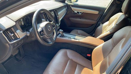 Volvo S90 2.0 D4 190 Geartronic 8 - R-Design – 2019 – 86734 km – Diesel – Boîte Automatique — photo 20