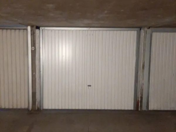 Garage fermé ? 14 m2 - Saint-Herblain