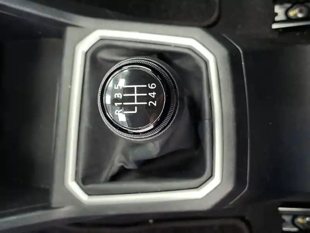 Dacia Sandero eco-g 100 — photo 4
